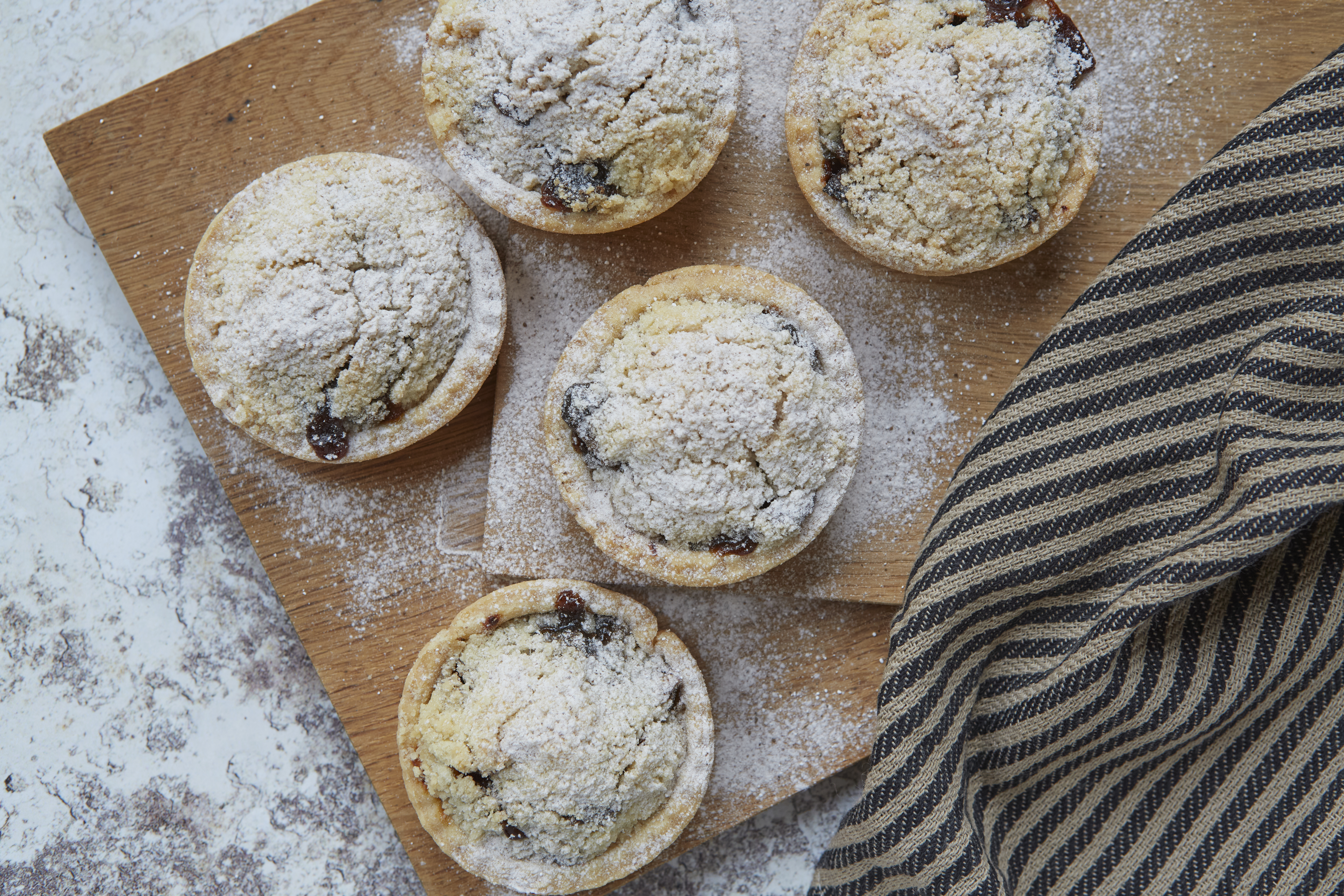 Mince pies fresh out the oven